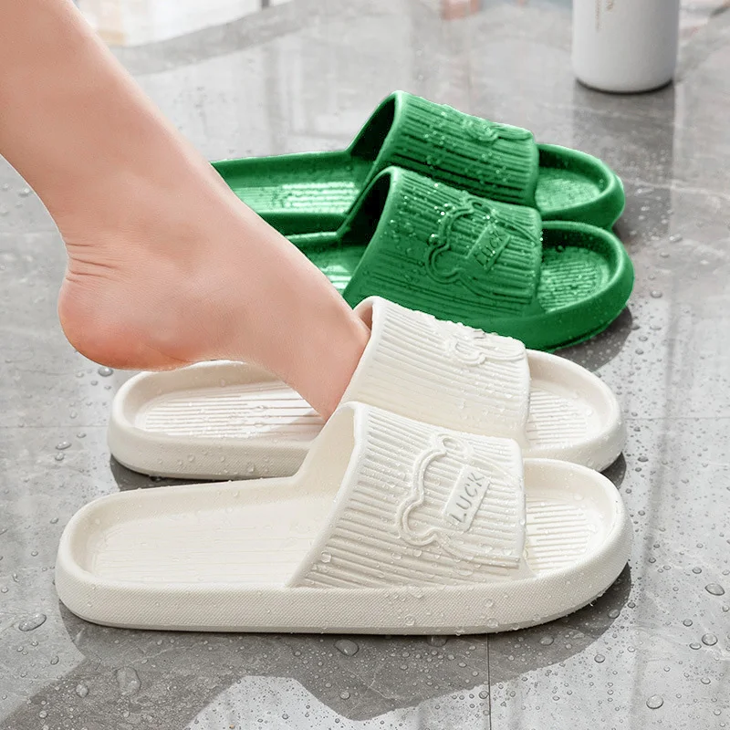 Бытовые домашние нескользящие износостойкие тапочки