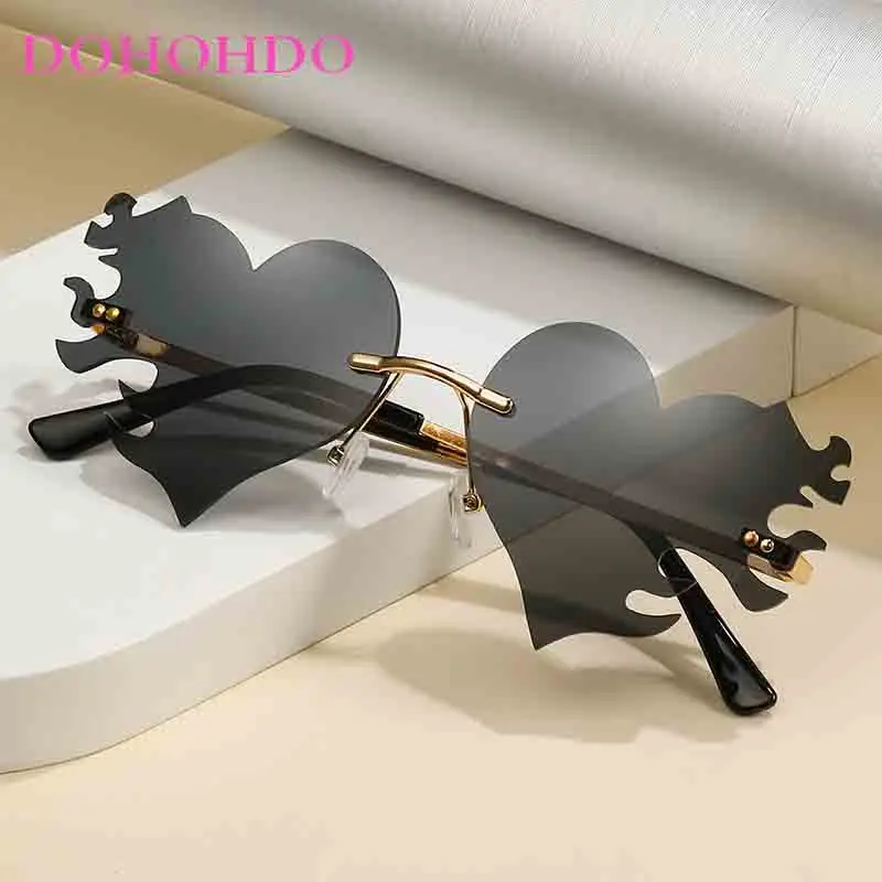 Модные винтажные индивидуальные солнцезащитные очки в форме сердца для женщин