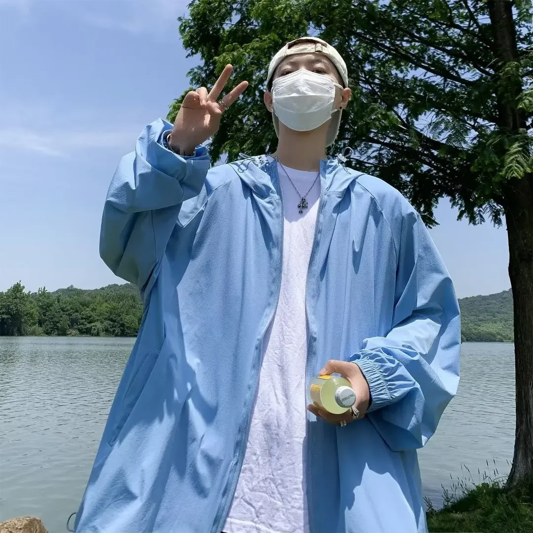 Весна 2024 новая мужская солнцезащитная куртка дышащая свободная с капюшоном