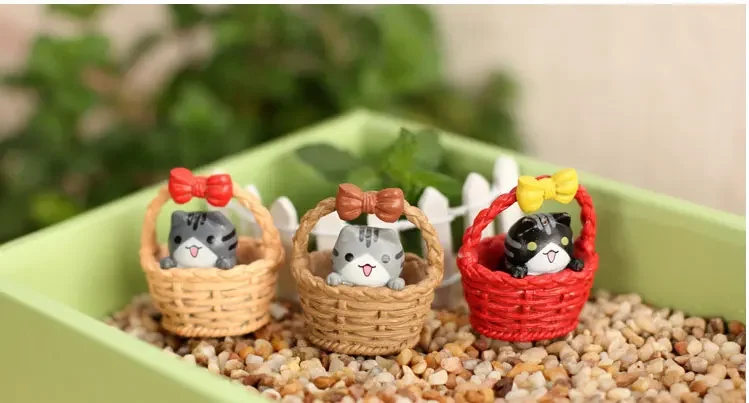 Миниатюрный кот из смолы для террариума