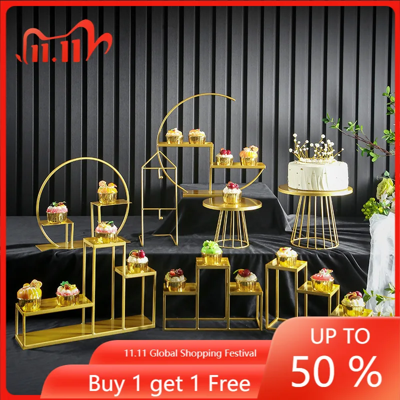 

[ 8 PCS ] European Dessert Table Show Wedding Decoration Set Simple cake Dim sum rack buffet buffet tea break table Golden