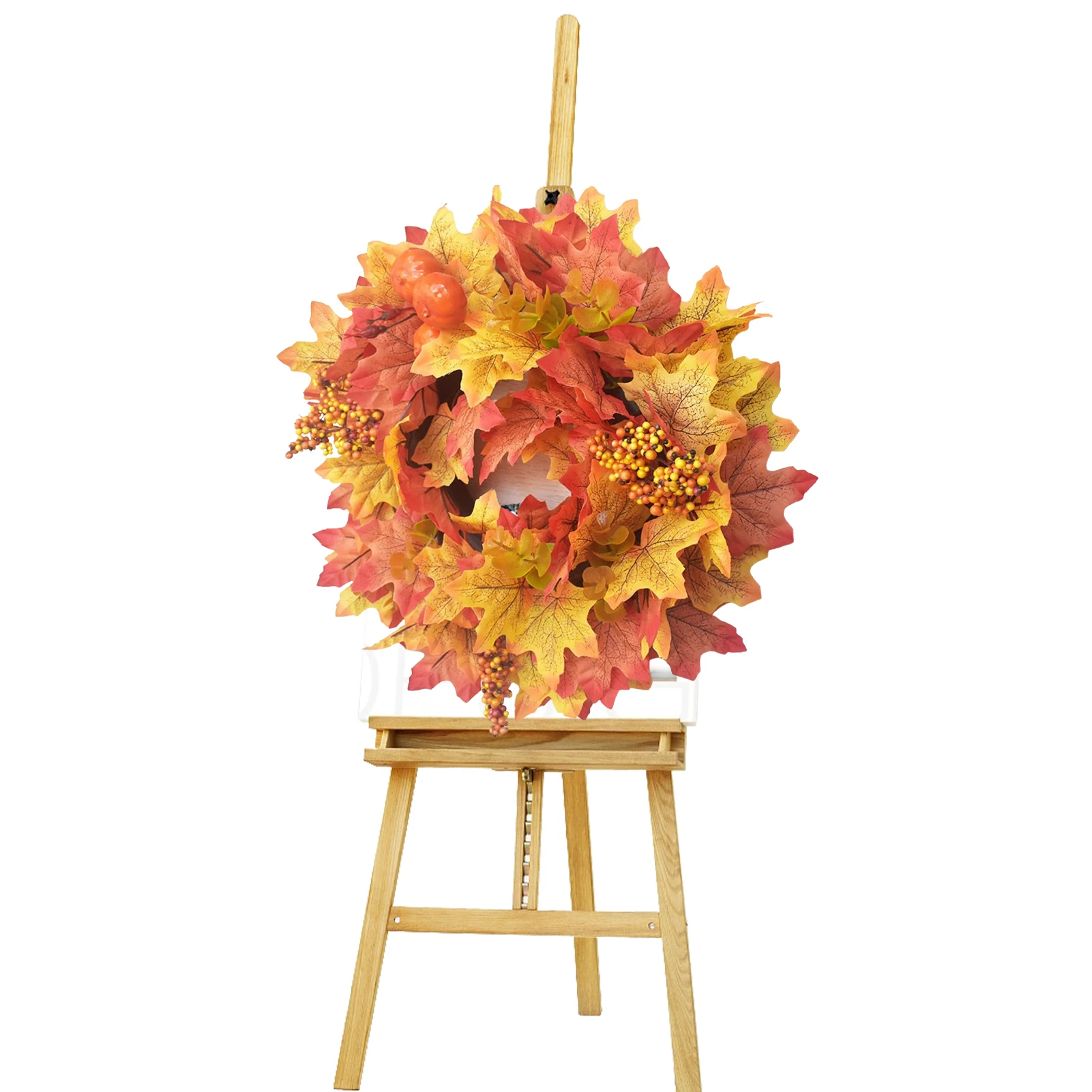 

Осенний венок с изображением кленовых листьев и ягод