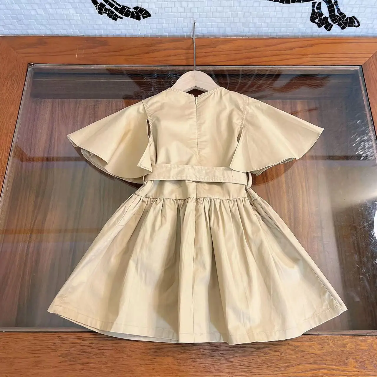 

High-end custom 2022 early autumn popular new girls' British style cape dress