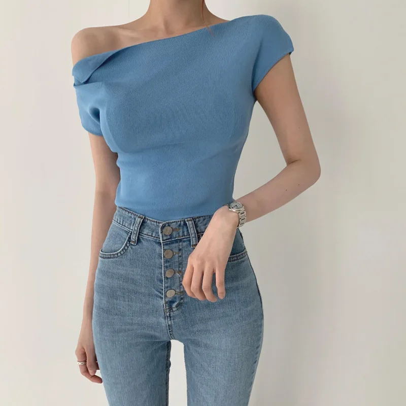 

Women Sexy Skew Collar Sweaters Indie Women Fashion Slim Fit Lady Shoulderless Jumpers 2021 Summer New Short Sleeve Pullovers