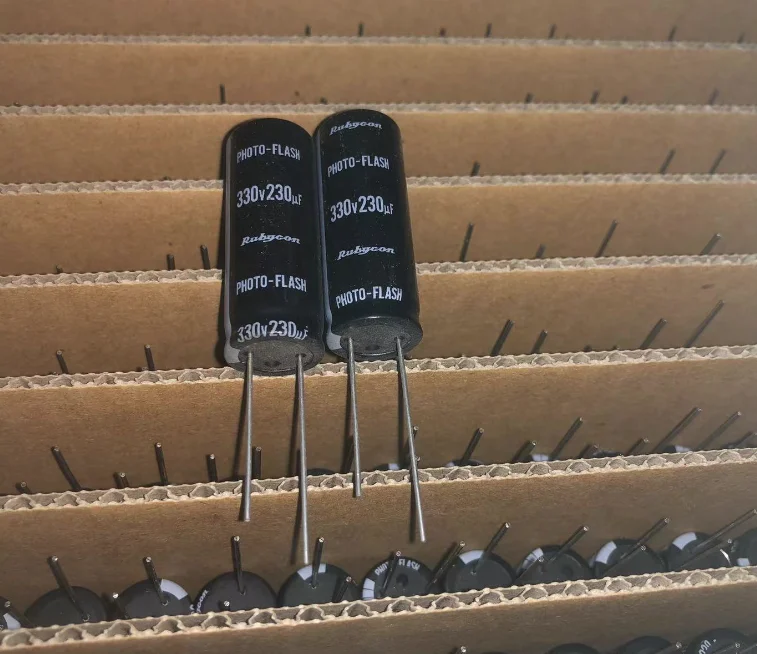 Электролитический конденсатор 230 мкФ, 330 в, фотосессия x 40 мм, в, мкФ, конденсатор PH