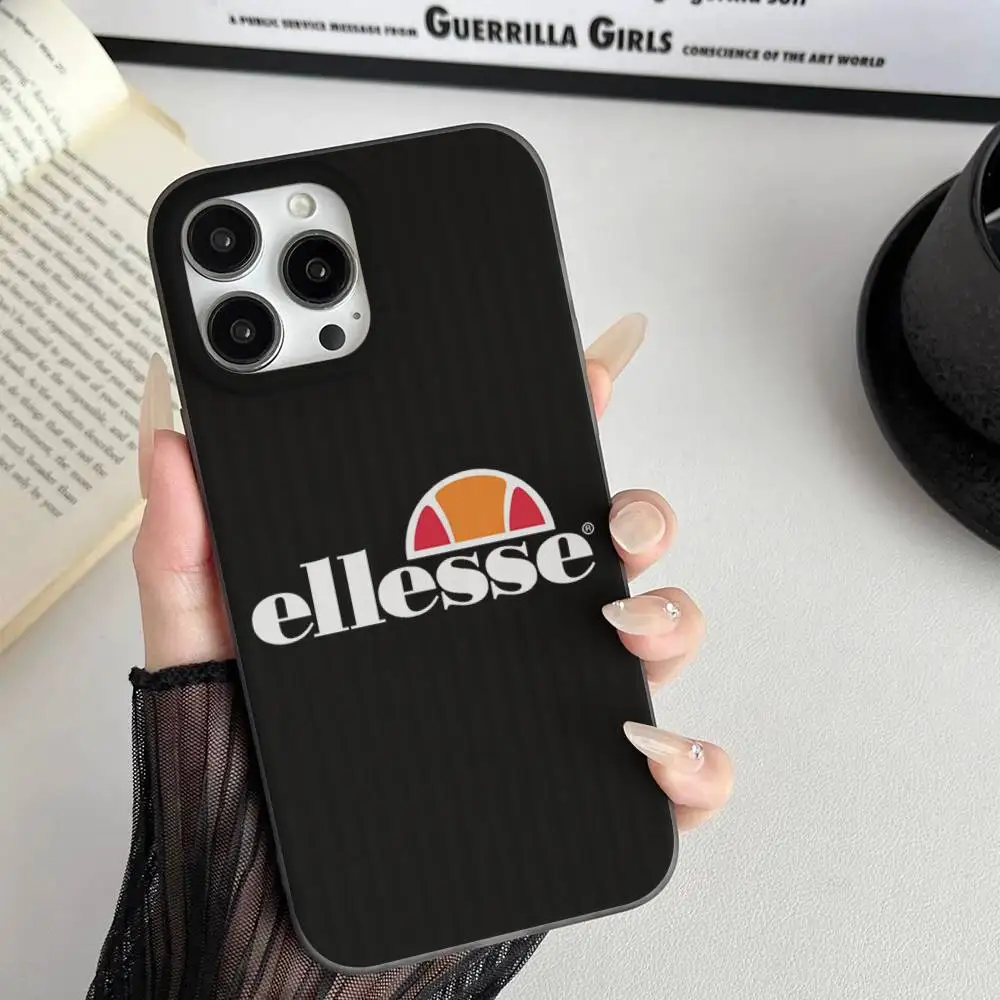 1 шт. фирменный мягкий гофрированный прозрачный чехол E-Ellesse для iPhone 17 15 16 11 12 13 14 Pro Max Plus Pro (art.: 3920db426343e) - 3920db426343e