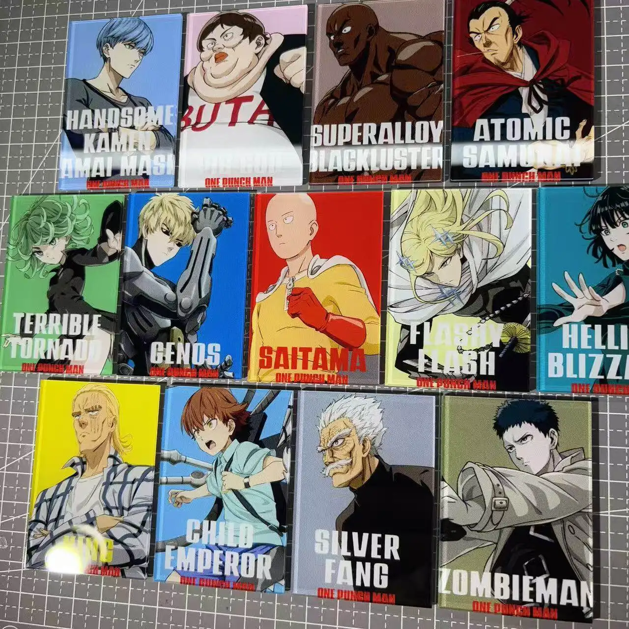 Фото Магнит на холодильник One-Punch Man из акрила: Сайтама и Генос. Коллекционный сувенир, аниме-арт, украшение. №2