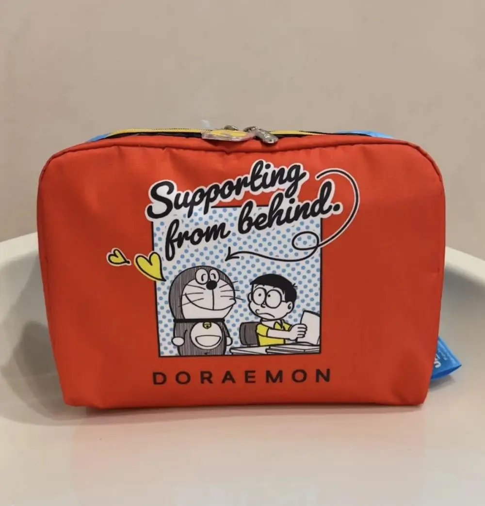 

Милая женская сумка Doraemon, модная новая косметичка для девочек, вместительная сумка для хранения, портативный дорожный органайзер, сумка в подарок 7121