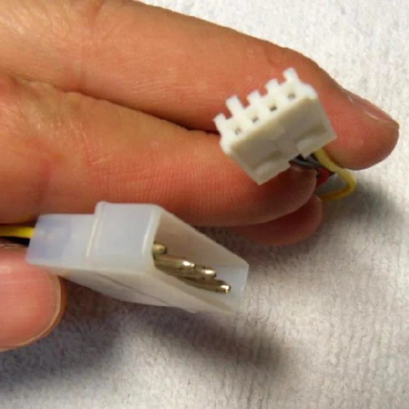 Фото Кабель питания 4-контактный Molex IDE (штекер) - 4P ATA (гнездо) для подключения к разъему Floppy Drive - F(x) №3