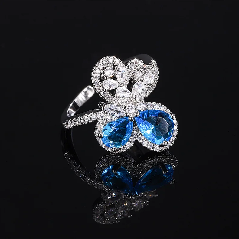 Женское кольцо с синей бабочкой креативное Открытое геометрическим дизайном