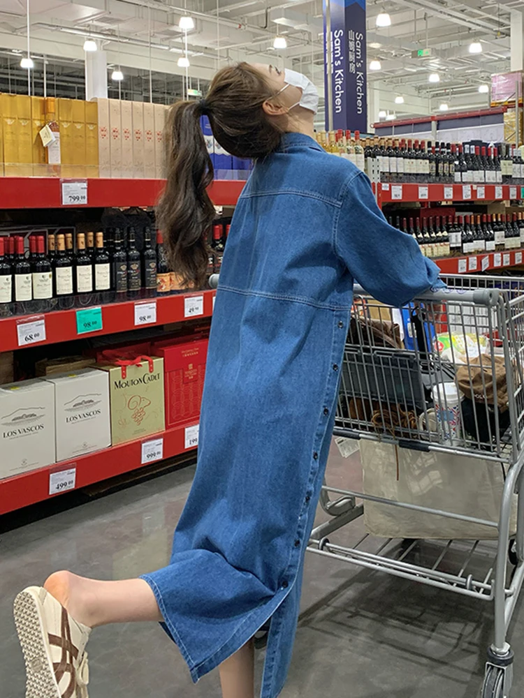 Платье женское джинсовое однотонное с отложным воротником и длинными рукавами