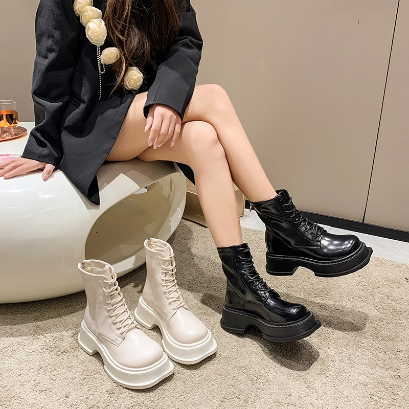 

Женские ботинки на шнуровке, Роскошные Дизайнерские ботильоны из искусственной кожи, на плоской подошве, с круглым носком, на резиновой под...