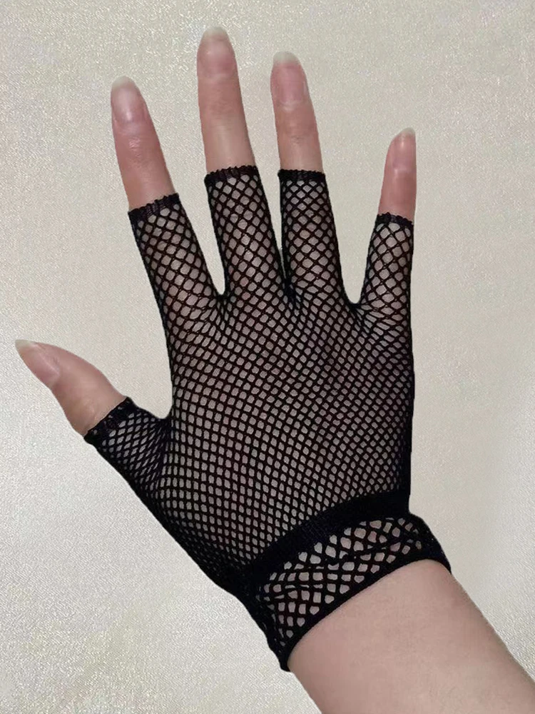 

Womens Short Fishnet Net Gloves Fingerless Mesh Gloves1 Pair Elegant Breathable Half Finger Lady Style Gloves Women Girl Glove