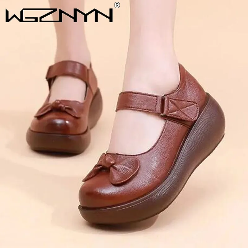 Round toe wedge pumps Clearance