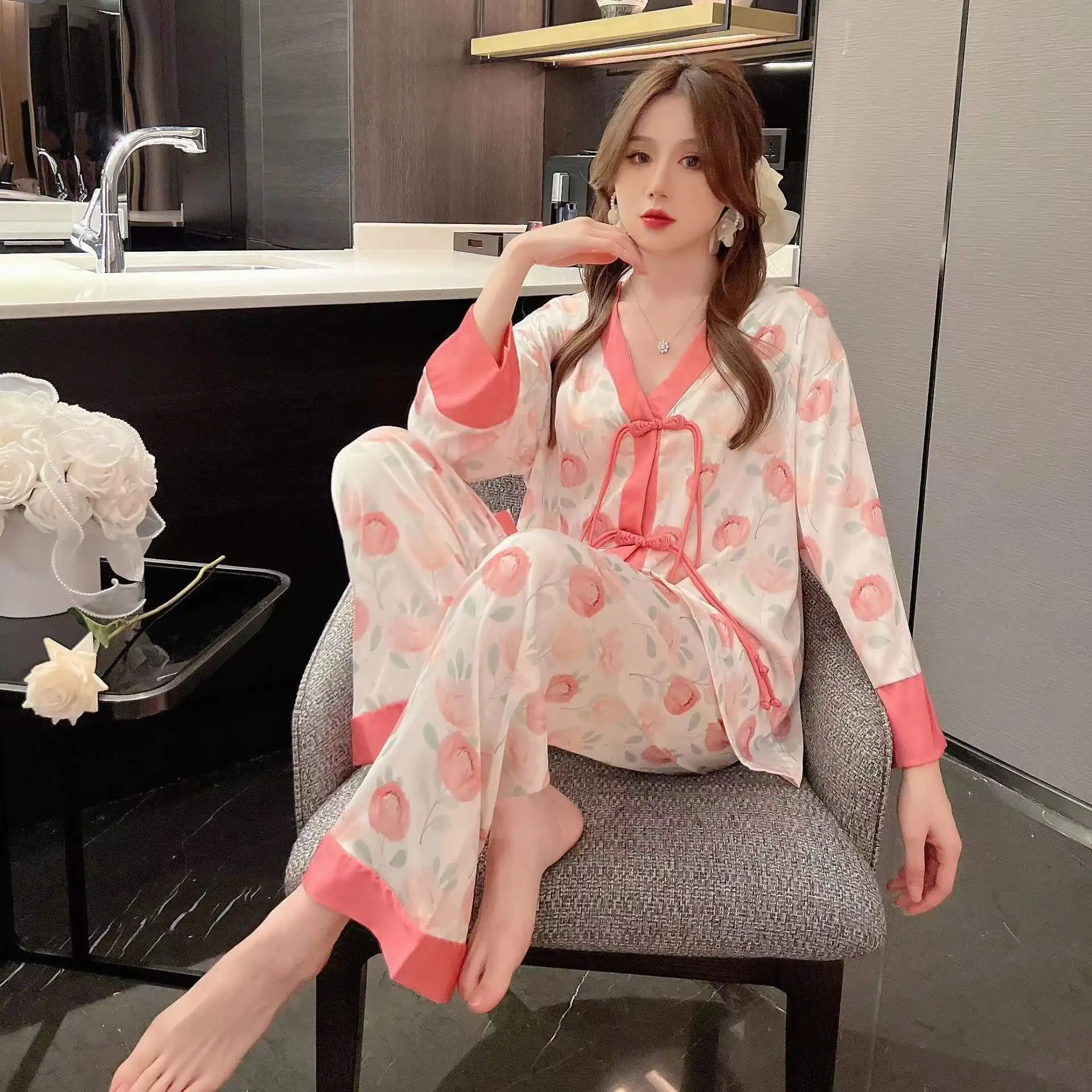 Women's Pajamas Ice China-Chic Style Winter Lady Long Sleeve Pants Autumn Loose V-neck Fashion Home Suit Panbuckle Sleepwear