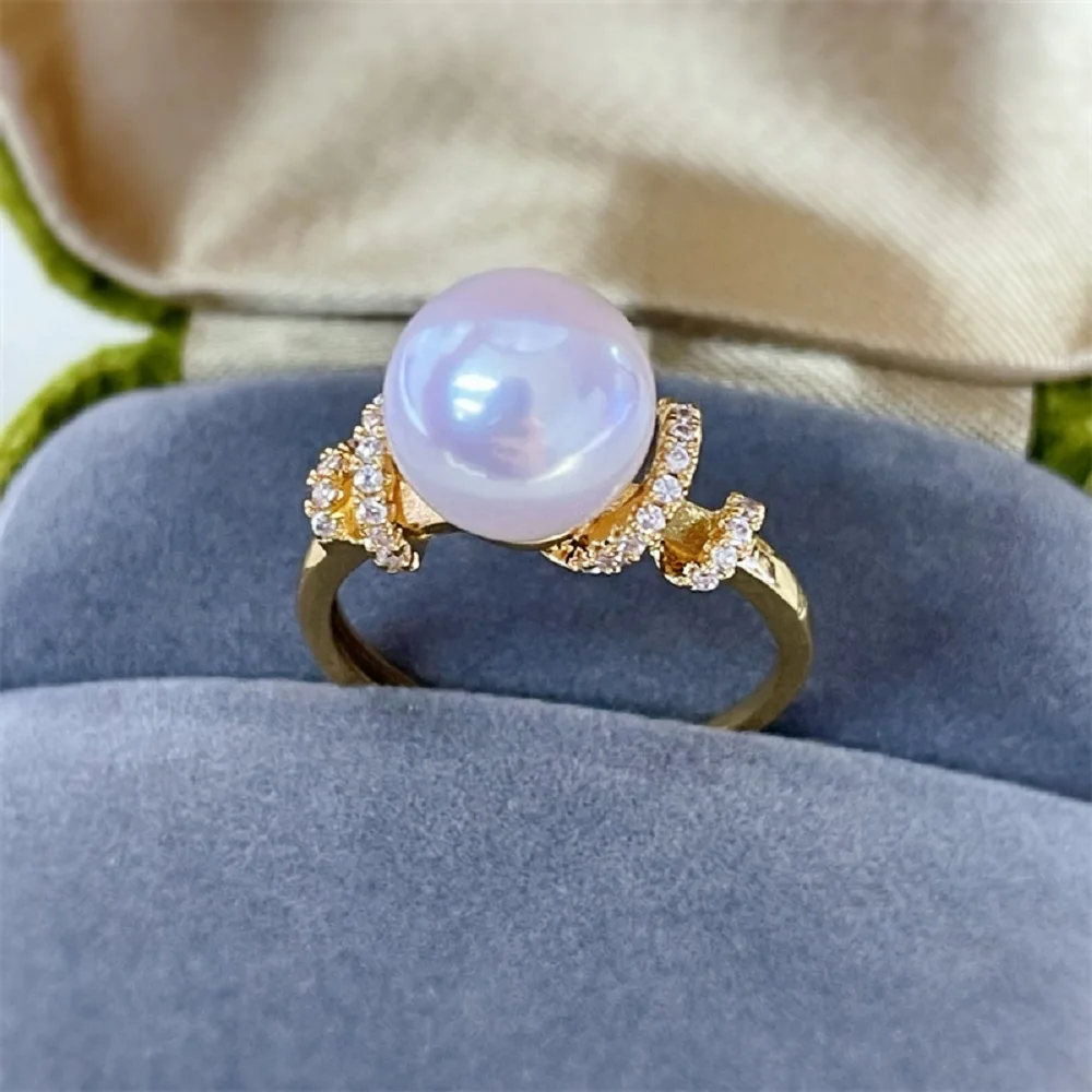 Кольцо с жемчугом и золотом 18 карат регулируемое 9-10 мм