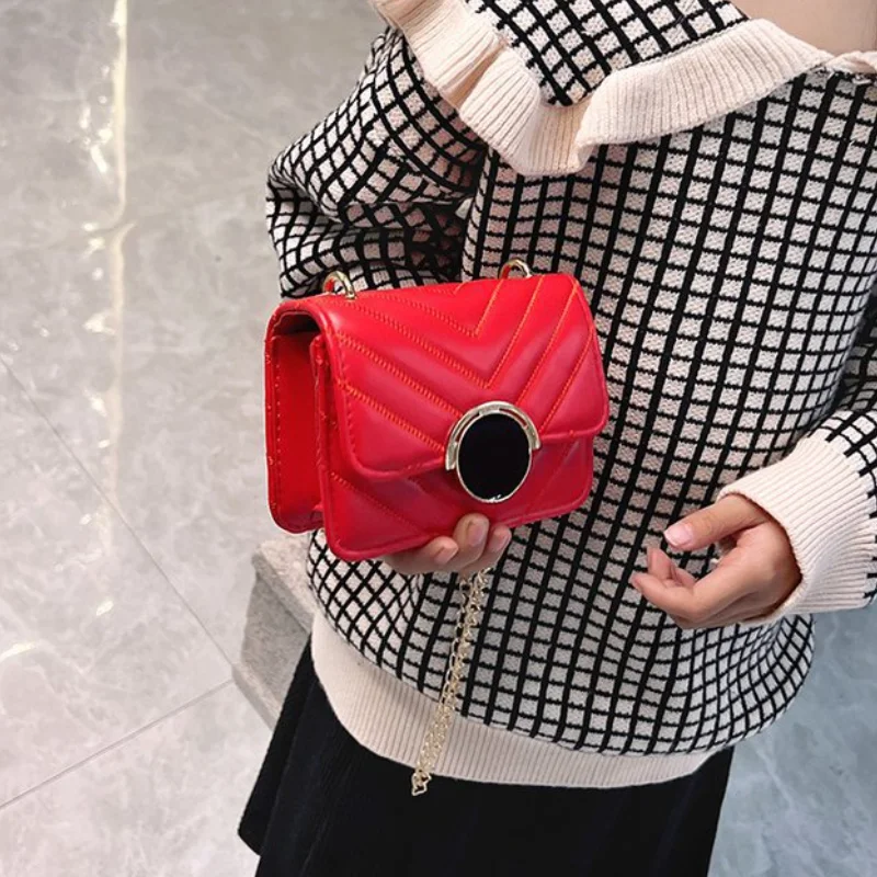 Fashion Spring Summer New Children Bags Korean Girls Boys Princess Mini Shoulder Messenger Bag with Chain