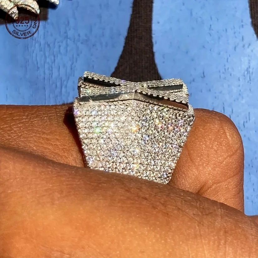 Фото Полностью Iced Out Initial X Diamond Letter Кольца для мужчин Роскошное кольцо из стерлингового серебра 925 пробы в стиле хип-хоп 5А Ювелирные изделия с цирконом и платиновым покрытием №3