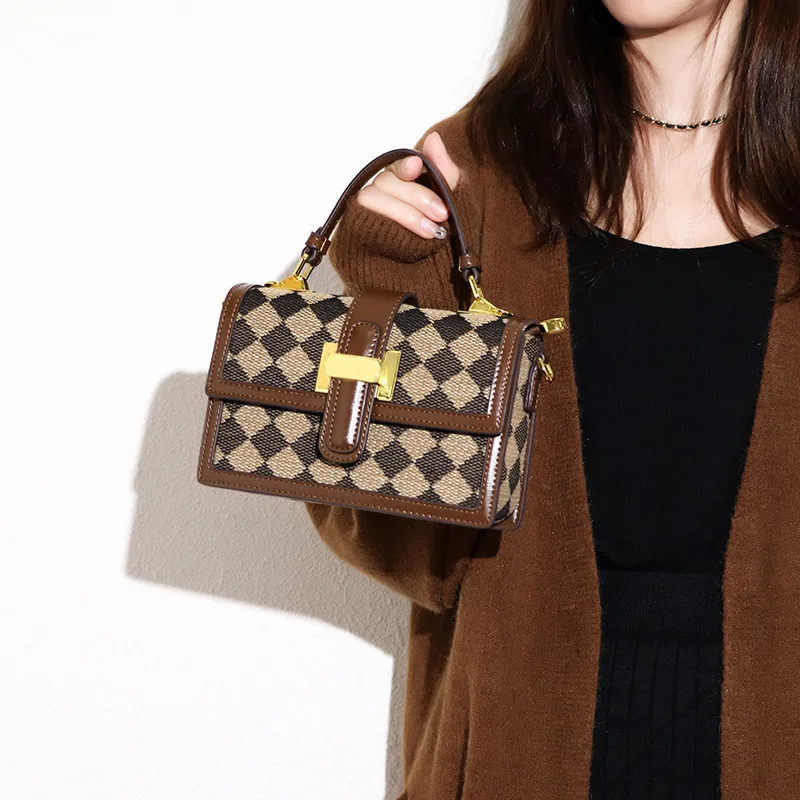 

Women New Trend Handbags Designer PU Leather Bag Fashion Satchel Bag Crossbody Bag High Quality Shoulder Messenger Bag and Purse