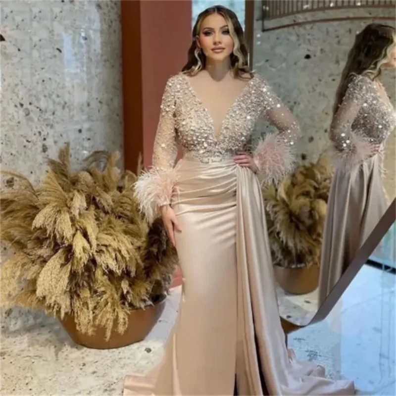 

Long Sleeves Trumpet Mermaid Champagne Satin Arabic Women Party Evening Gowns 2024 Luxury Beaded Feathers Prom Dresses