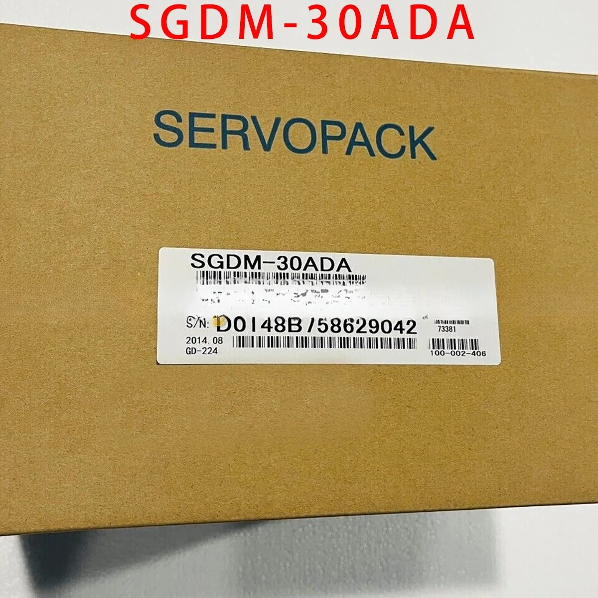 Фото Абсолютно новый оригинальный сервопривод SGDM-30ADA №1