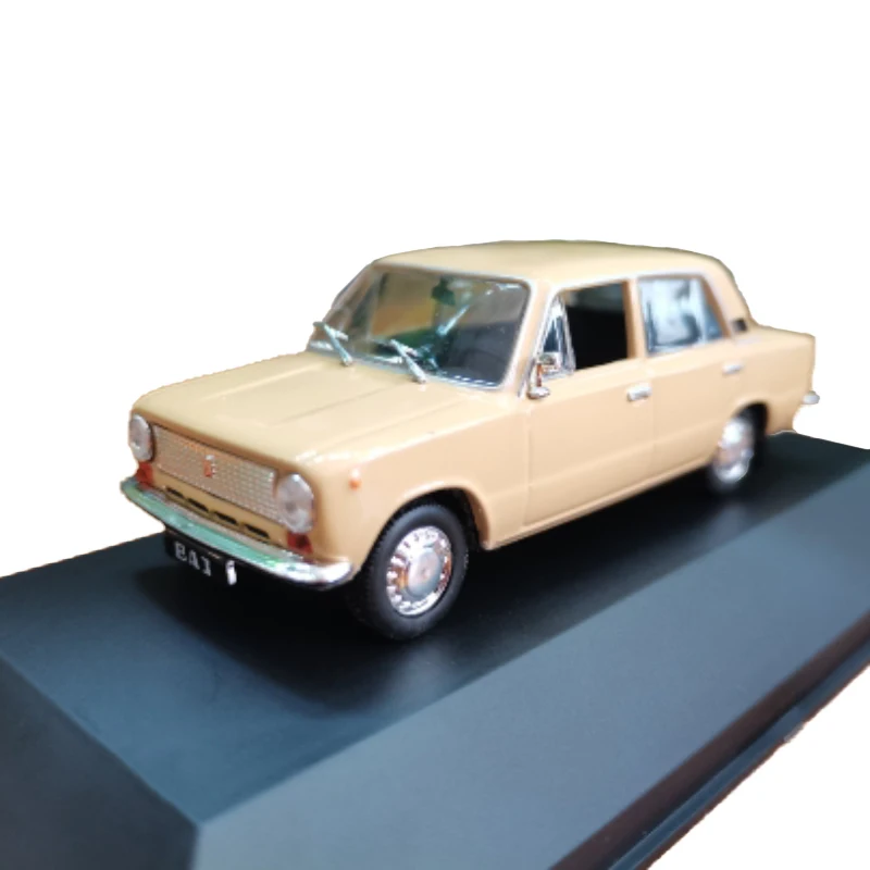 Фото Модель автомобиля Iecast из сплава в масштабе 1:43, Россия, Lada BA3, коллекция 21011, статический дисплей, подарки, Классические игрушки для мальчиков, ... №1