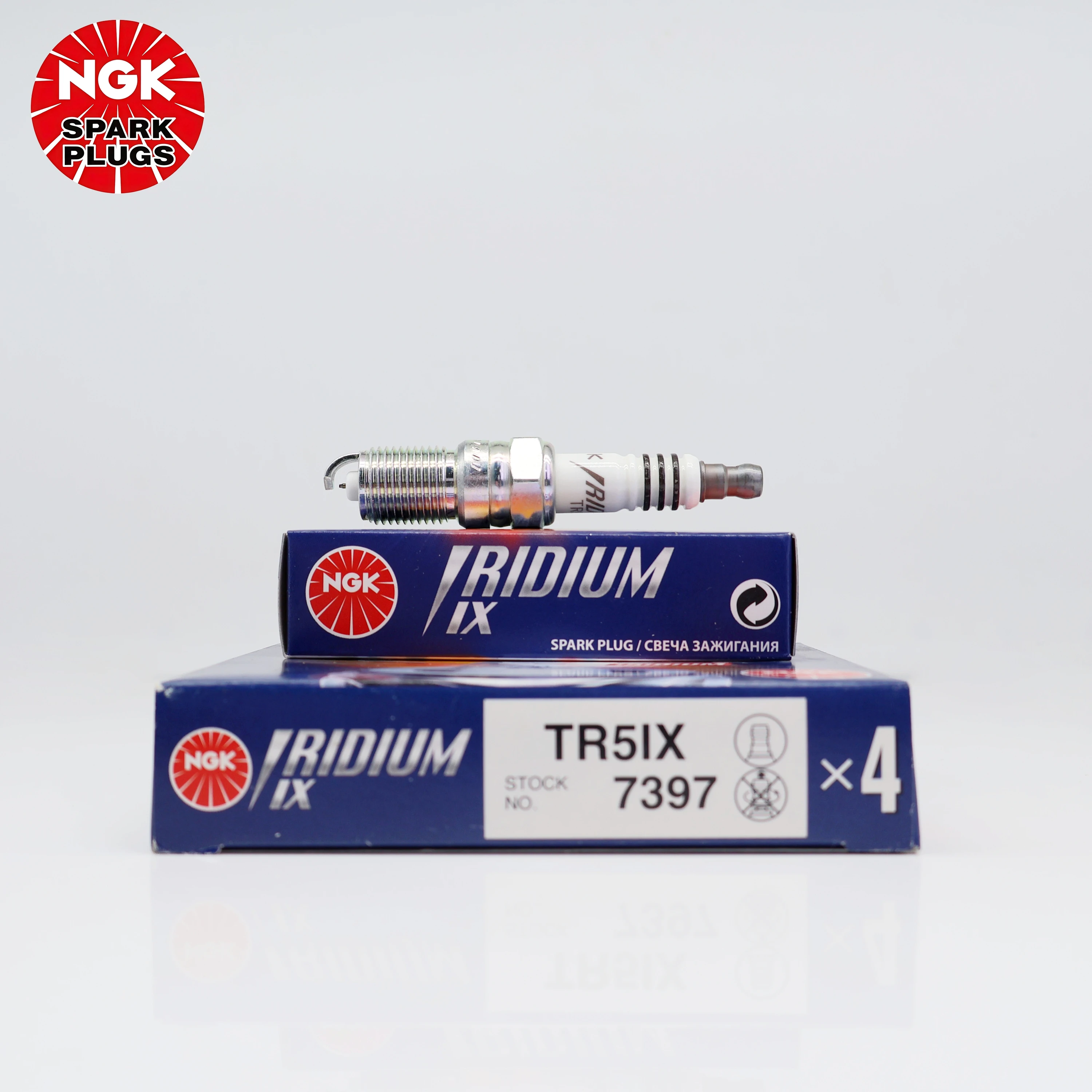 Фото Иридиевая свеча зажигания NGK TR5IX 7397, оригинальный продукт для MERCURY MAZDA, OEM: 803990, AJ0918110 №1