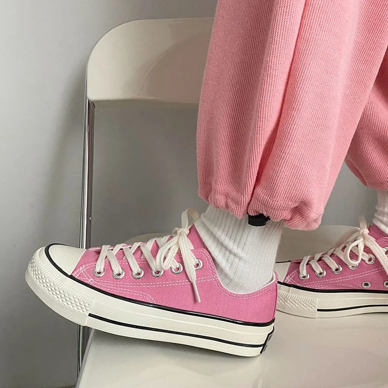 

Women's Fashion 2022 Vulcanize Shoes Women's Sneakers New Retro Woman Canvas Shoes Flat Fashion Comfortable Low Shoes Women