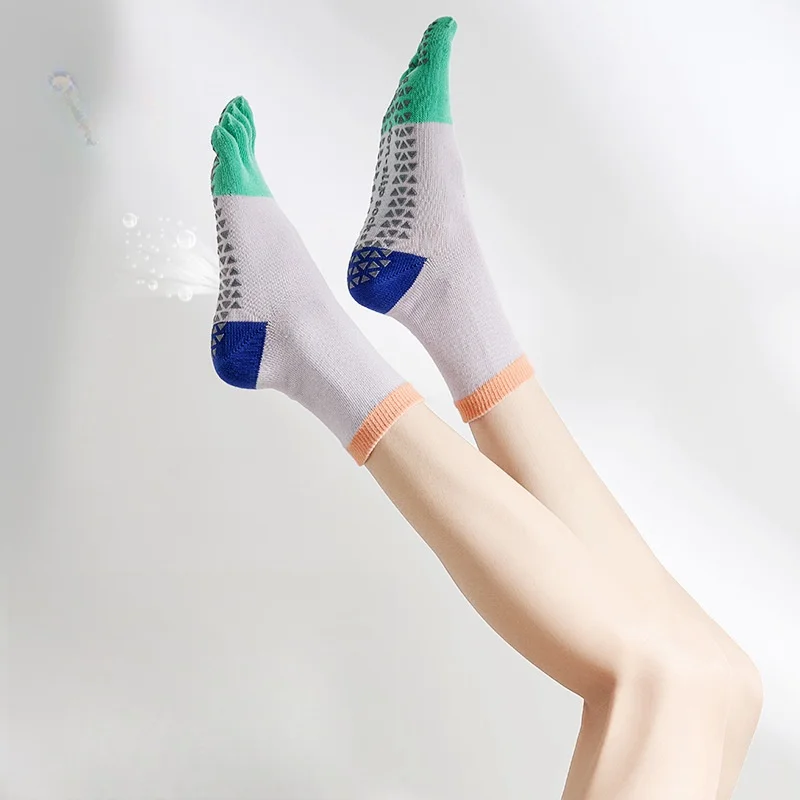 Носки женские для йоги с логотипом на заказ Нескользящие цветные сочетающиеся