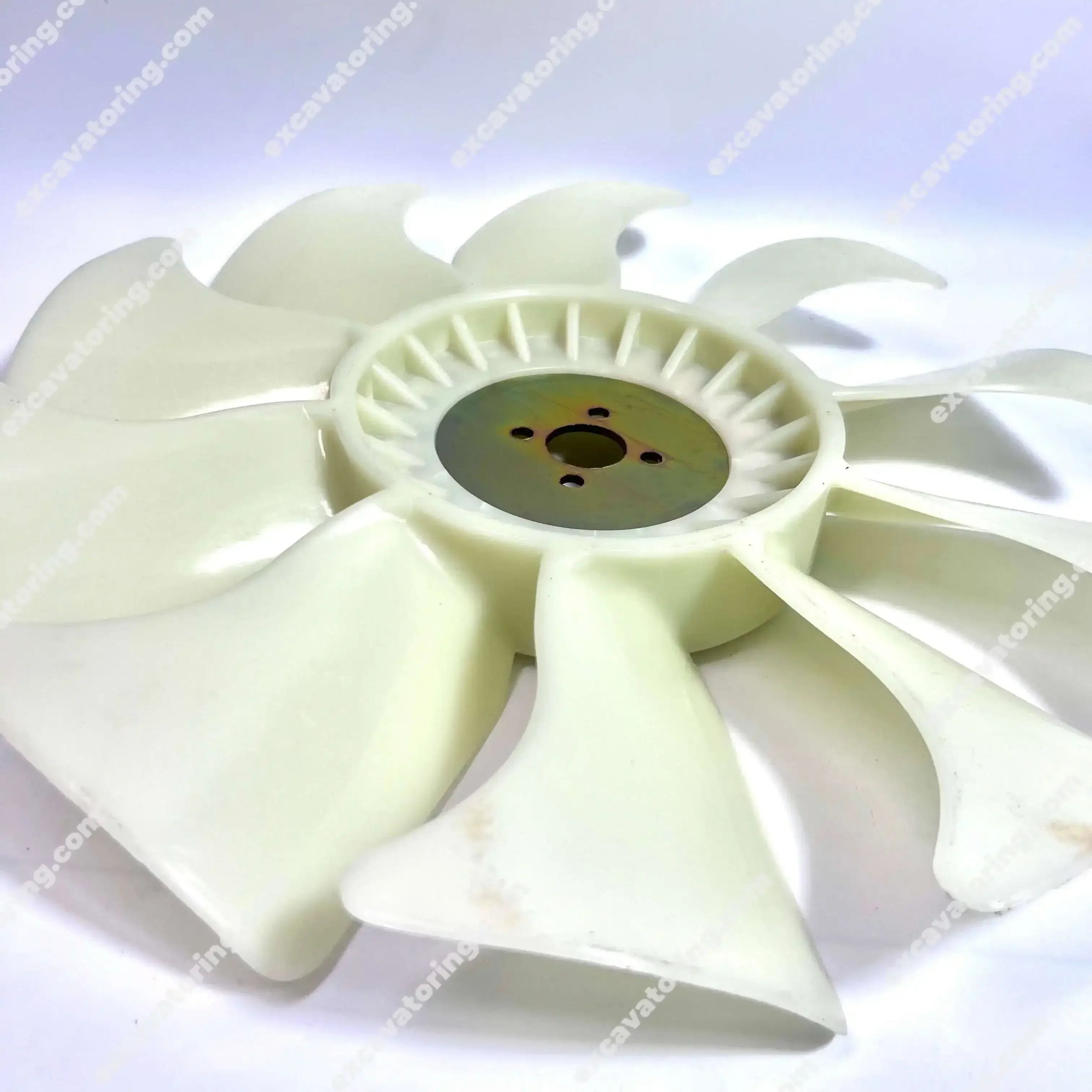 Для крыльчатки двигателя 3D84 10-осевой вентилятор Komatsu