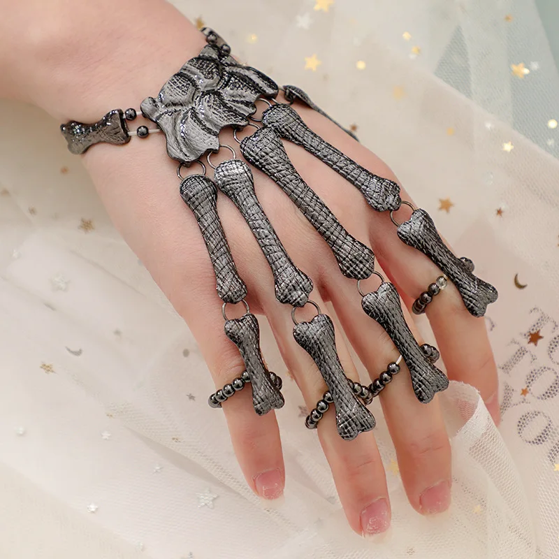 

$1 postage Halloween skeleton bracelet exaggerated punk ghost claw alloy metal hand chain luxury women jewelry ghost accessories