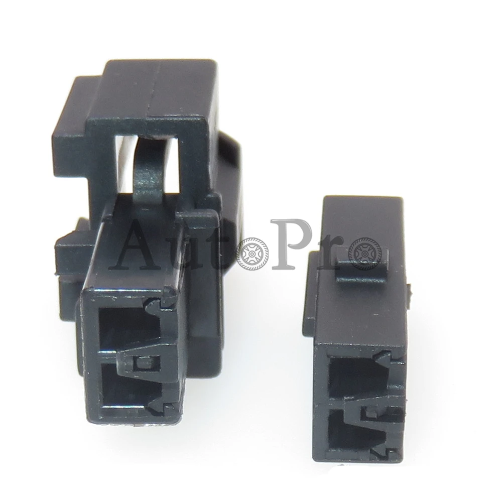 Автомобильная лампа 1J0973119 1J0973332 2 отверстия разблокированная розетка с клеммой