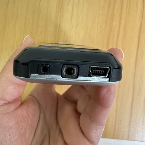 Оригинальный разблокированный классический громкоговоритель 61, Bluetooth-мобильный телефон, русская, арабская, иврит, клавиатура, сделано в Финляндии