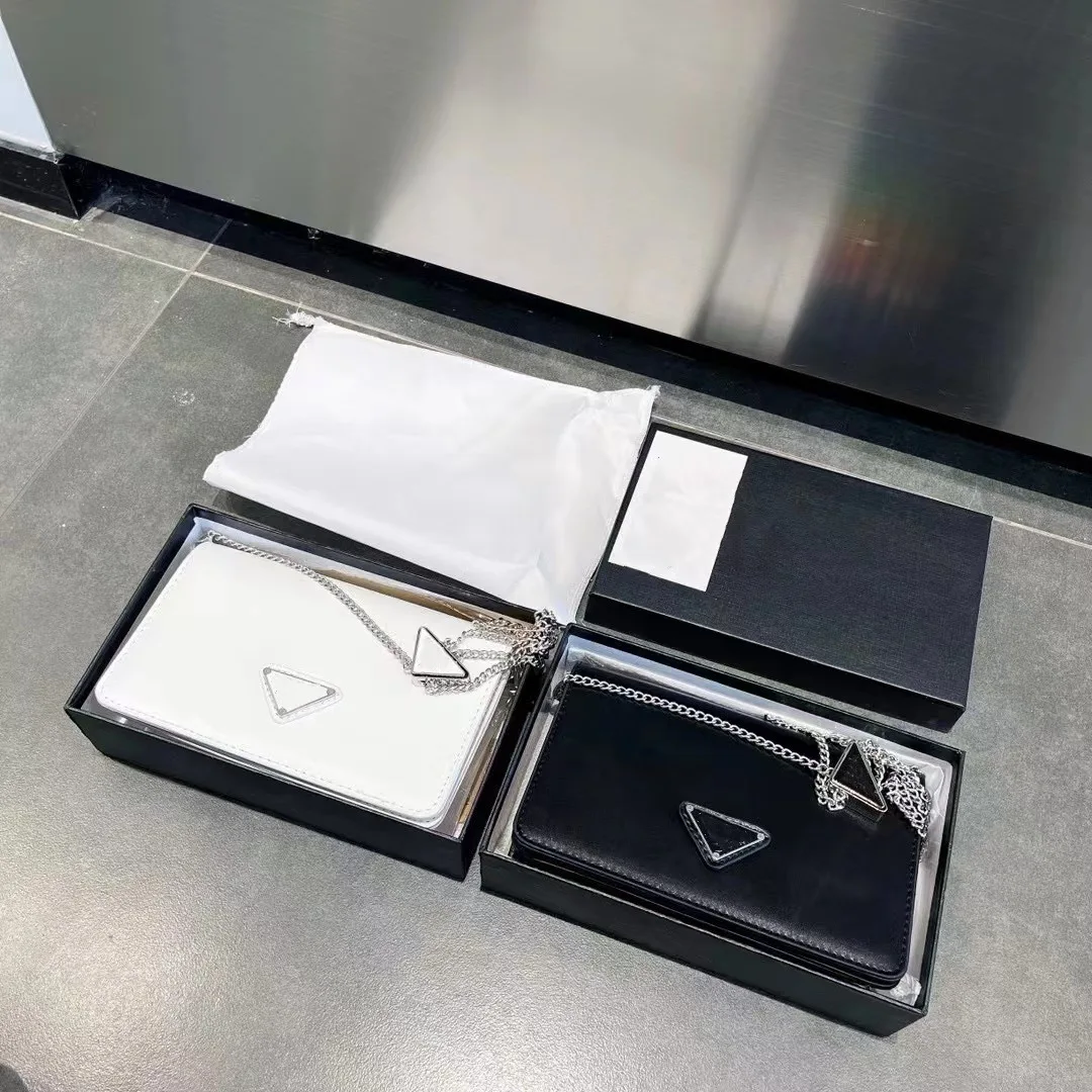 2022 New Chain Small Square Bag Triangle Label Women's Bright Leather Shoulder Bag Crossbody Bag Fashion Women's Bag Channels