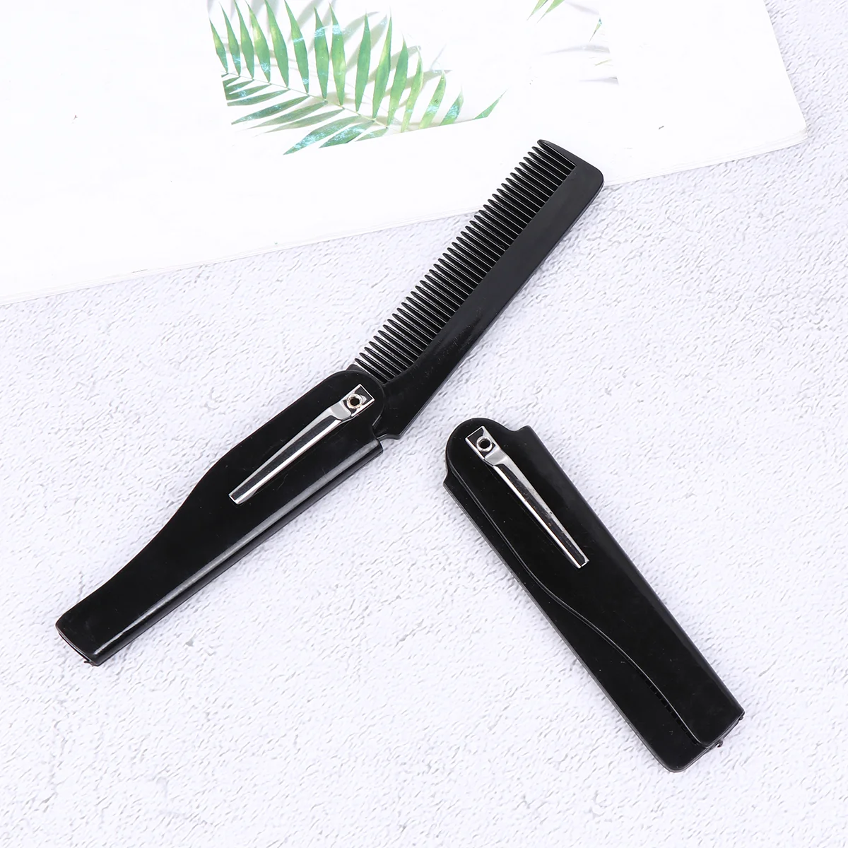 

3pcs Durable Foldable Pocket Comb Hair Comb Hairdressing Accessories for Men