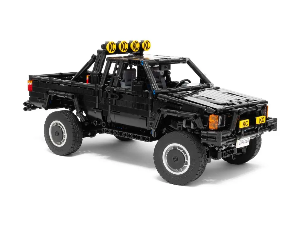 Moc 2024-1985 4x4 SR5 Xtracab Грузовик Инженерная машина Строительные блоки Креативные