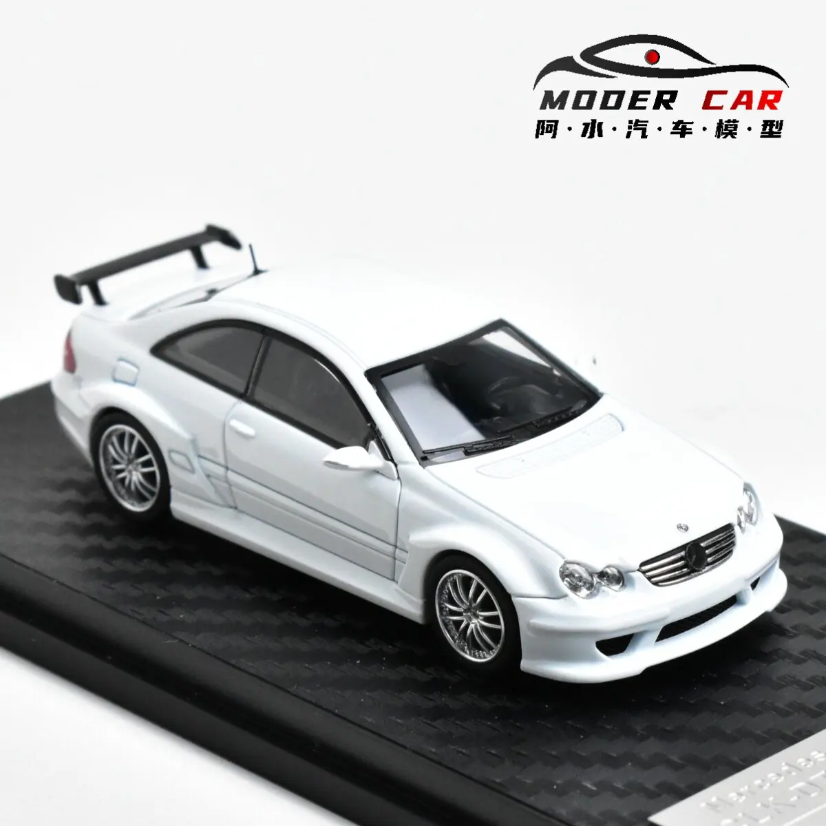 Фото Коллекционная модель автомобиля Fine Model FM 1:64 CLK DTM из литого металла №3