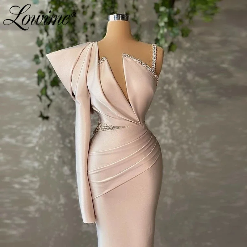 

Lowime Light Pink Elegant Prom Dresses Single Long Sleeve Crystals Arabic Long Evening Pageant Gowns Custom Made Party Dresses