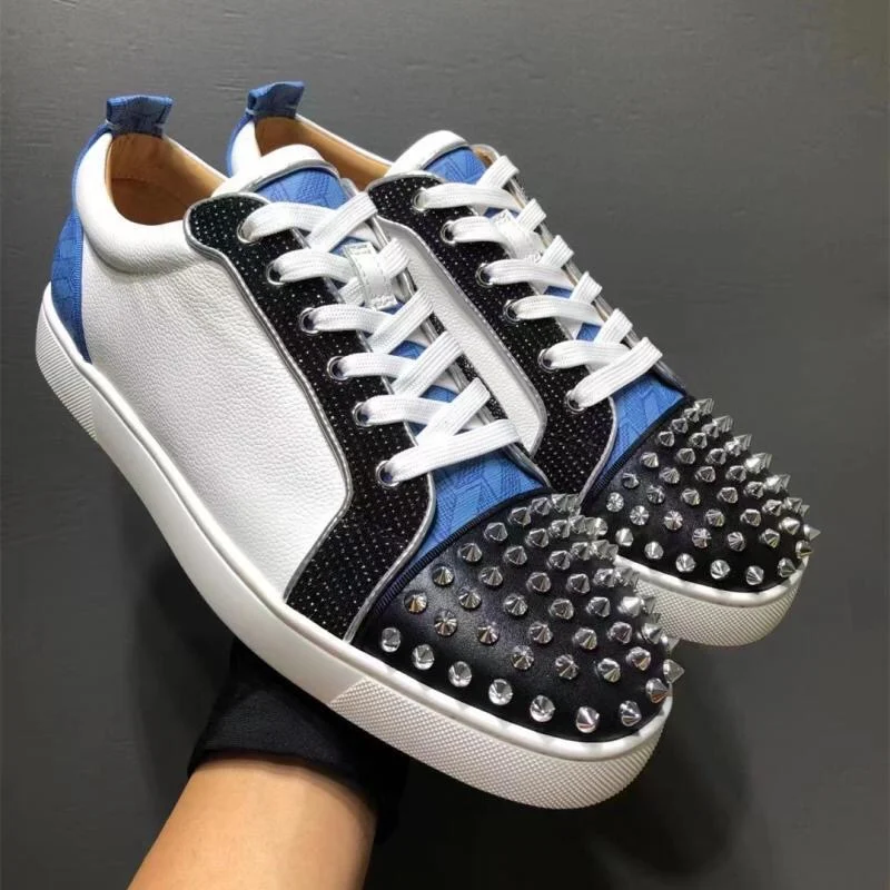 

Модные синие и белые туфли на плоской подошве с прострочкой и заклепками уличные спортивные туфли с низким верхом повседневная обувь с крас...
