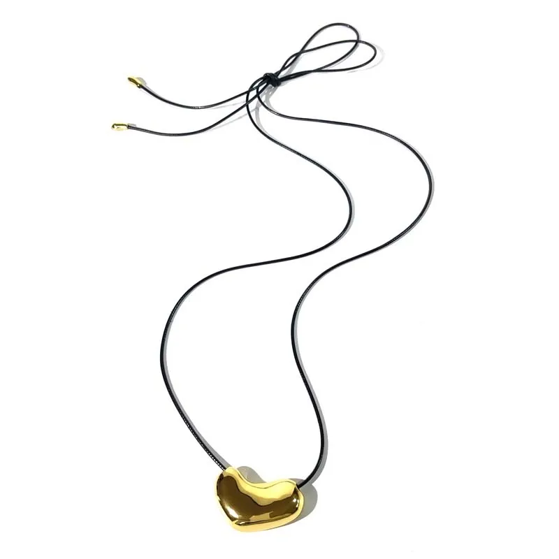 Цепочка с подвеской в виде сердца