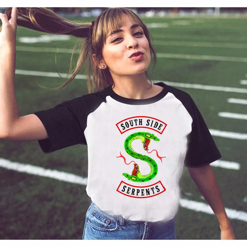 Футболка женская с надписью South Side Serpents и рисунком змеи |