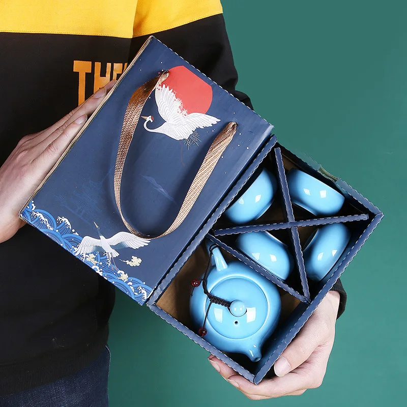 

Chinese Travel Kung Fu 5pcs Tea Sets Ceramic Portable Porcelain Service Gaiwan Tea Cups Tea Ceremony Teapot Gift Box