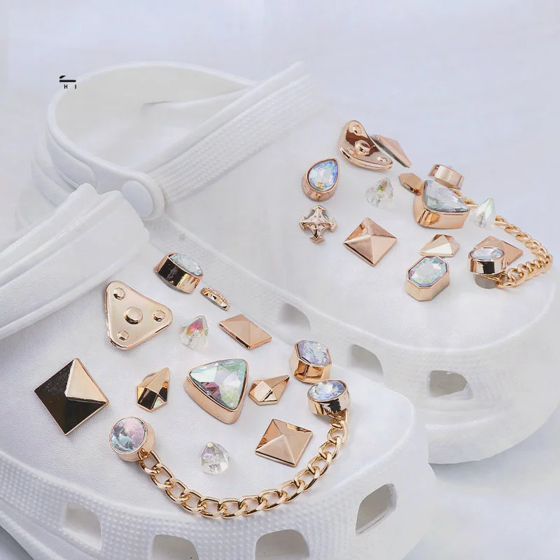 

Croc подвески 1 комплект золотые искусственные подвески для обуви Bling Jibz Серебряная бабочка Роскошные подвески для обуви для Crocs украшение для детей 002C