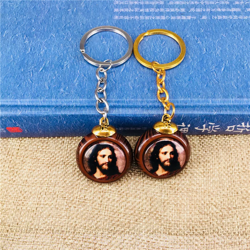 

Брелок с подвеской в виде стеклянного шара