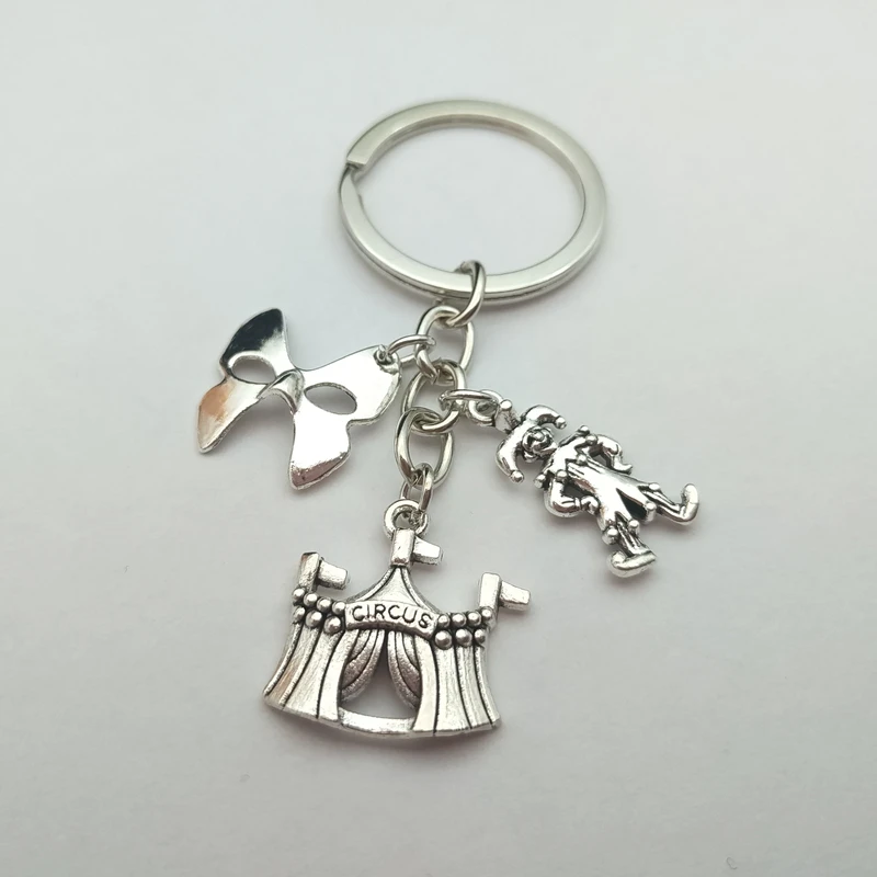 Металлический брелок для ключей