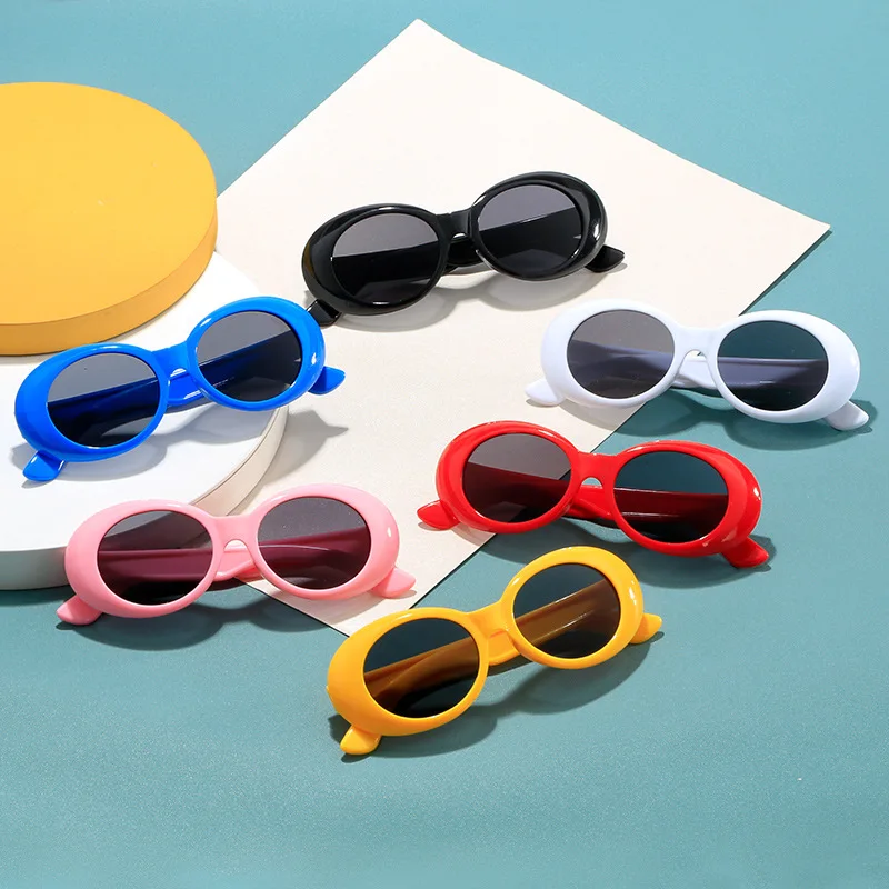 

Kids Hot Sunglasses Retro Small Oval Children Sunglasses for Boys and Girls UV Resistant Sun Shades for Baby UV400