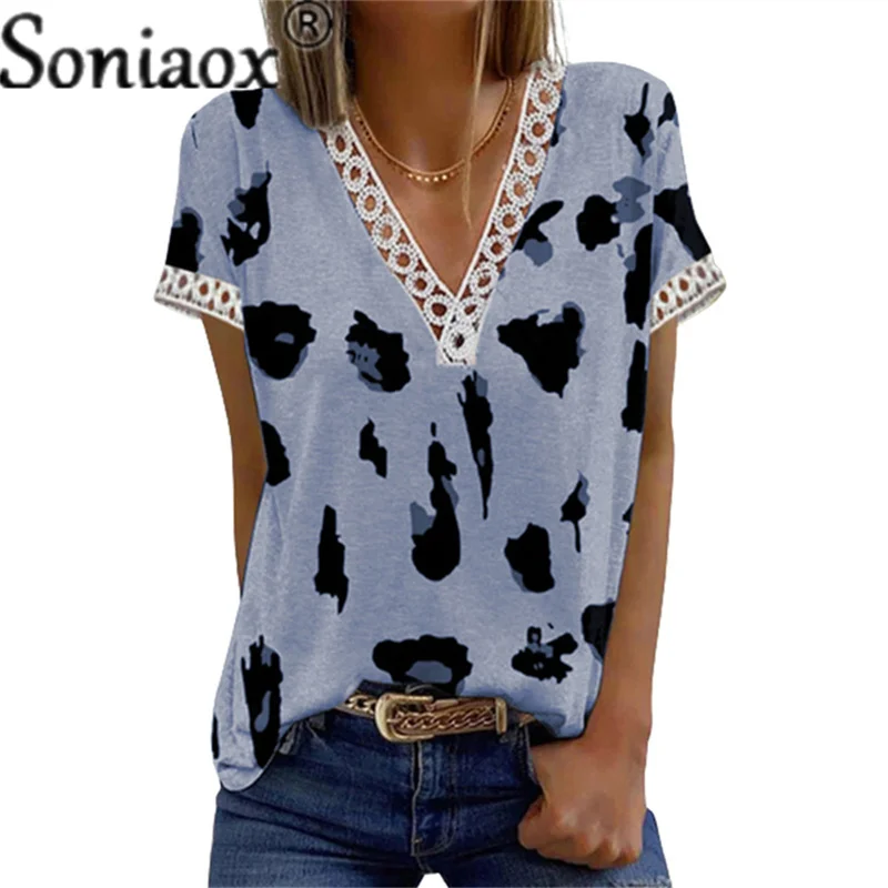 Купи Sexy V-Neck Lace Patchwork Tshirts Short Sleeve Women 2022 Summer New Loose Casual Tees Fashion Leopard Print T-Shirt Tops Femme за 527 рублей в магазине AliExpress