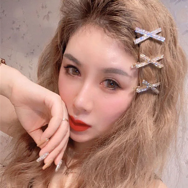 

Rhinestones Shiny Bangs Side Clip Korean Simple Silver Bangs Hairpins for Women Girls Side Clip Hair Barrettes Hair Accessories