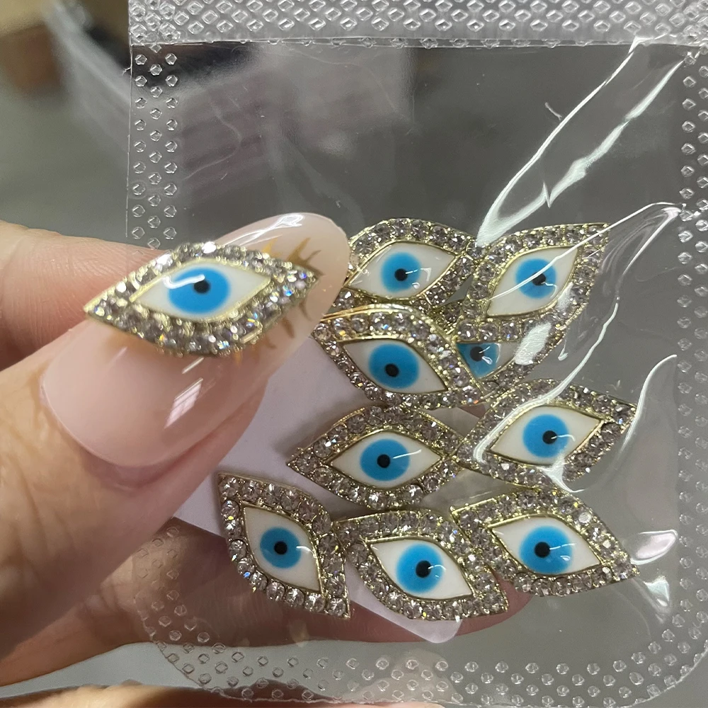 10 шт. подвески для ногтей с голубыми глазами