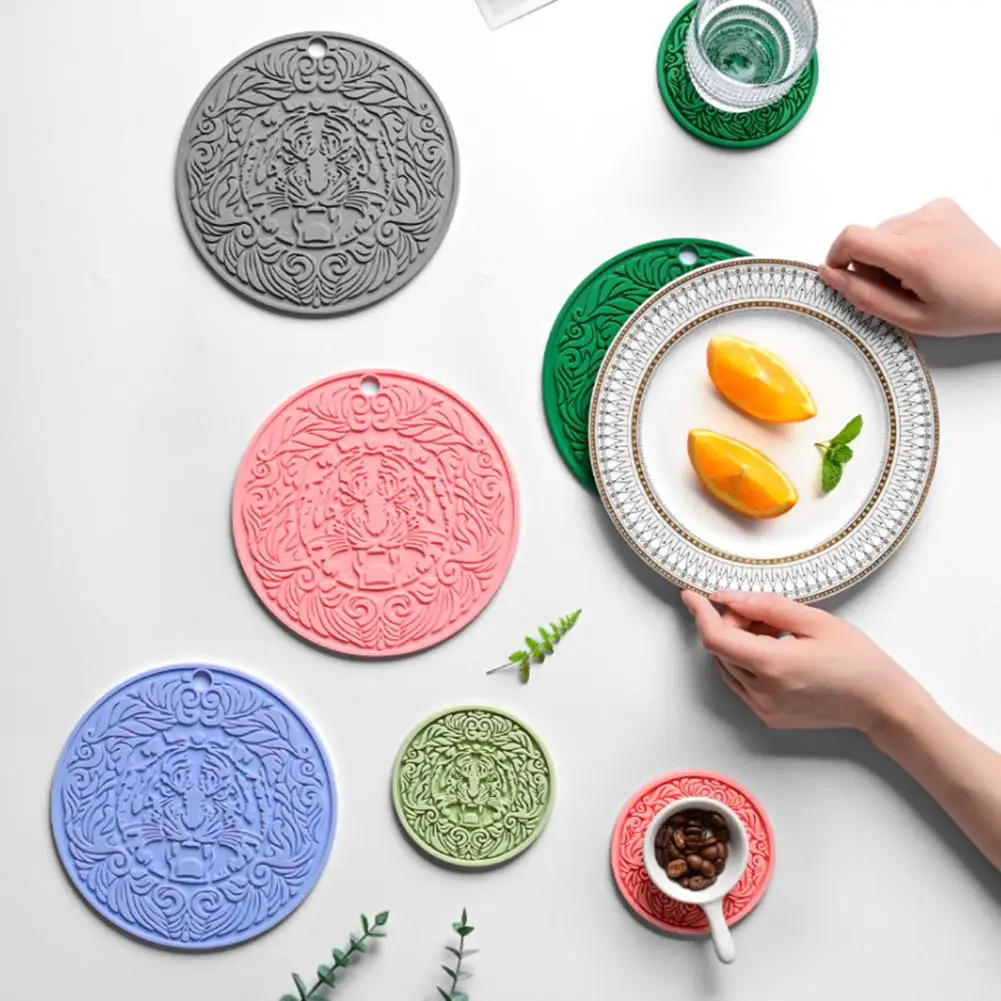 

Round Silicone Insulation Coaster Tiger Pattern Waterproof Non-slip Heat Resistant Cup Cushion Placemats